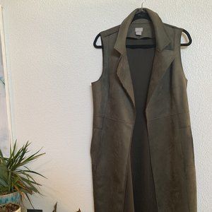 Army Green duster length vest. Chico's NWOT. Size 8/10 US Chico's size 1